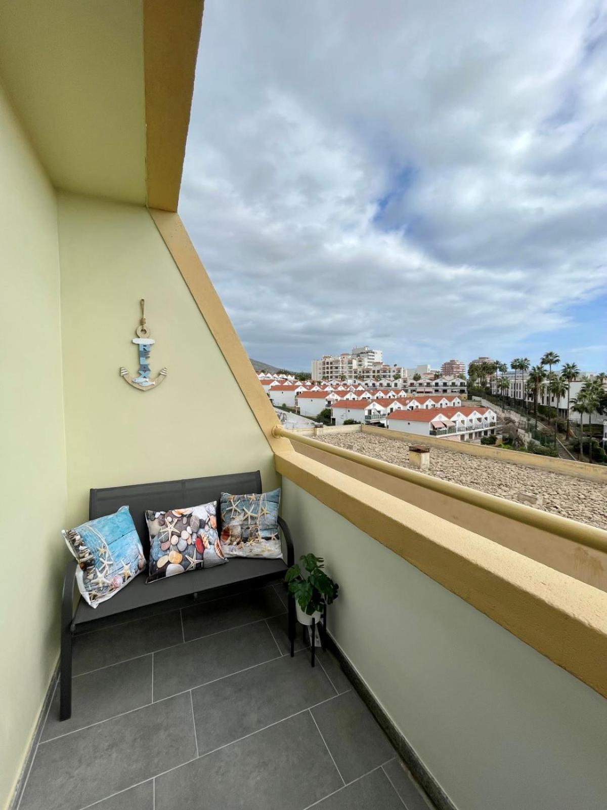 Royal View Apartment - Playa De Las Americas Kültér fotó