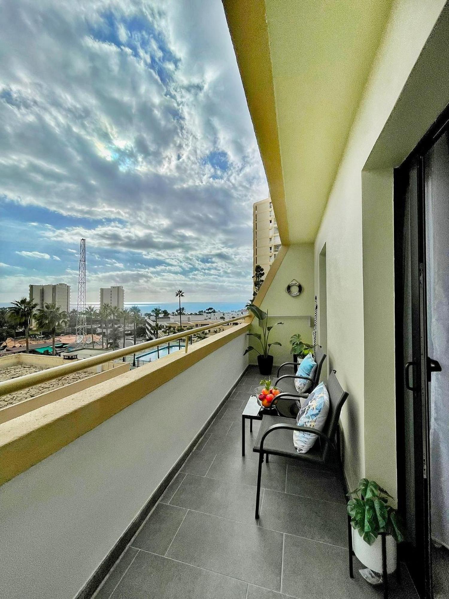 Royal View Apartment - Playa De Las Americas Kültér fotó